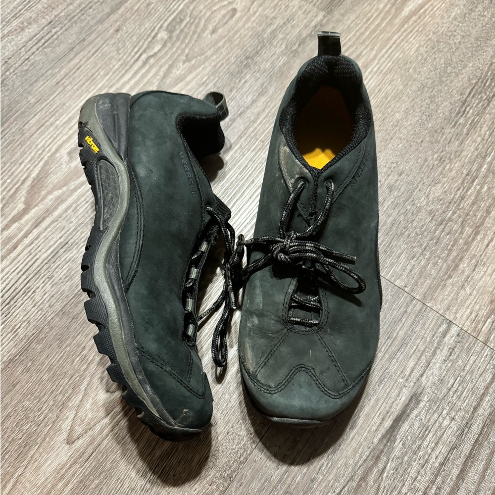 Vibram Merrell Hiking Shoes